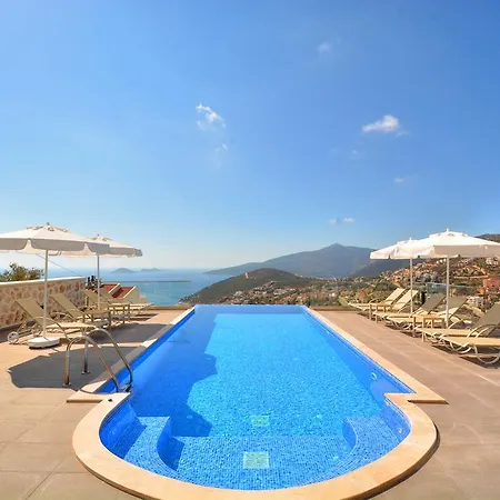 Ahiska Villa